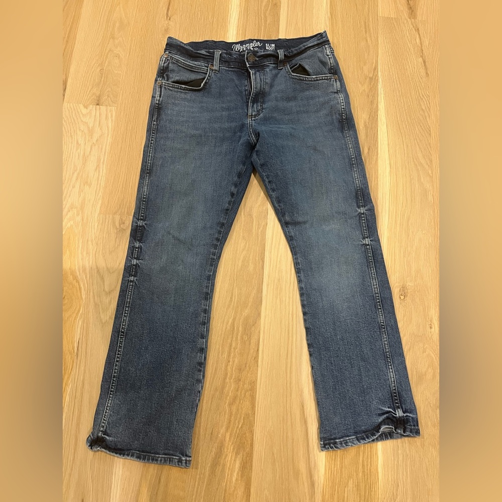 Wrangler Retro Slim Boot 32x30